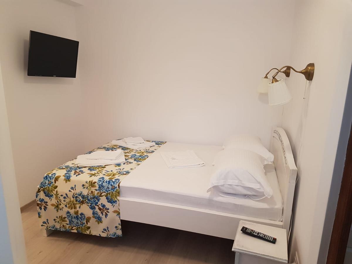 Pensiunea Geostar 3* Curtea de Argeş